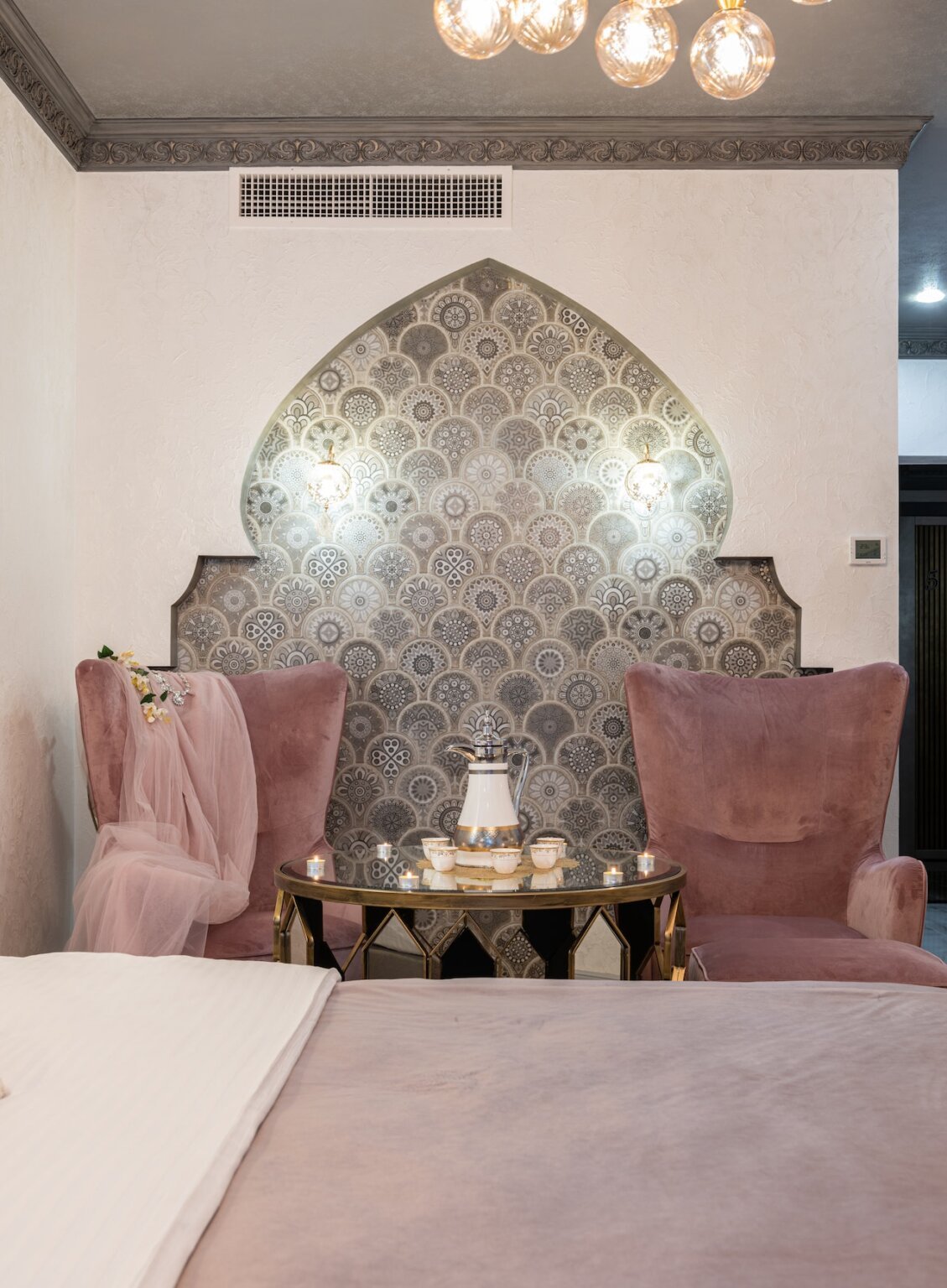 Ideas for an Alcove in a Bedroom: Transforming Nooks into Dreamy Spaces ...